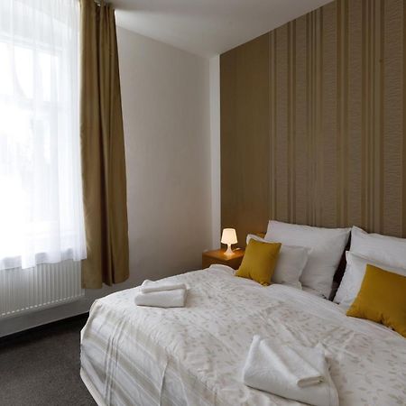 Litvan Sunset Apartments Ceske Budejovice Exteriér fotografie